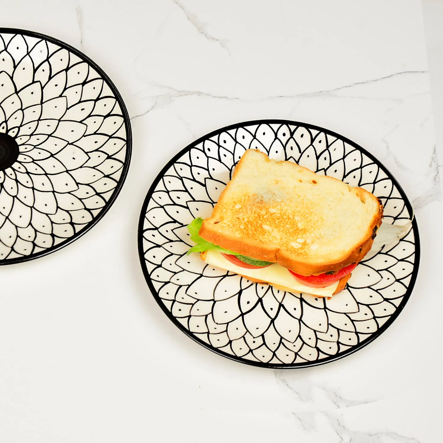 Hand Painted Black and White Spiral Ceramic Quarter Plates (7 inches, Set of 2)