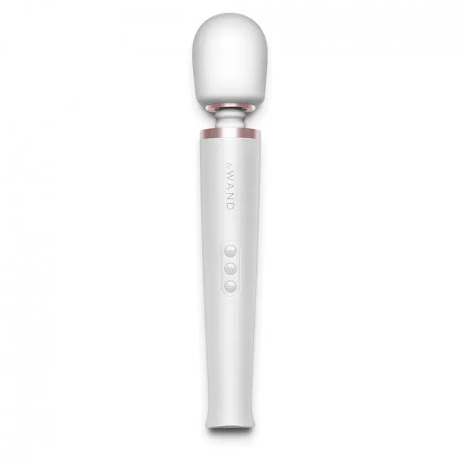 Le Wand Rechargeable Massager White