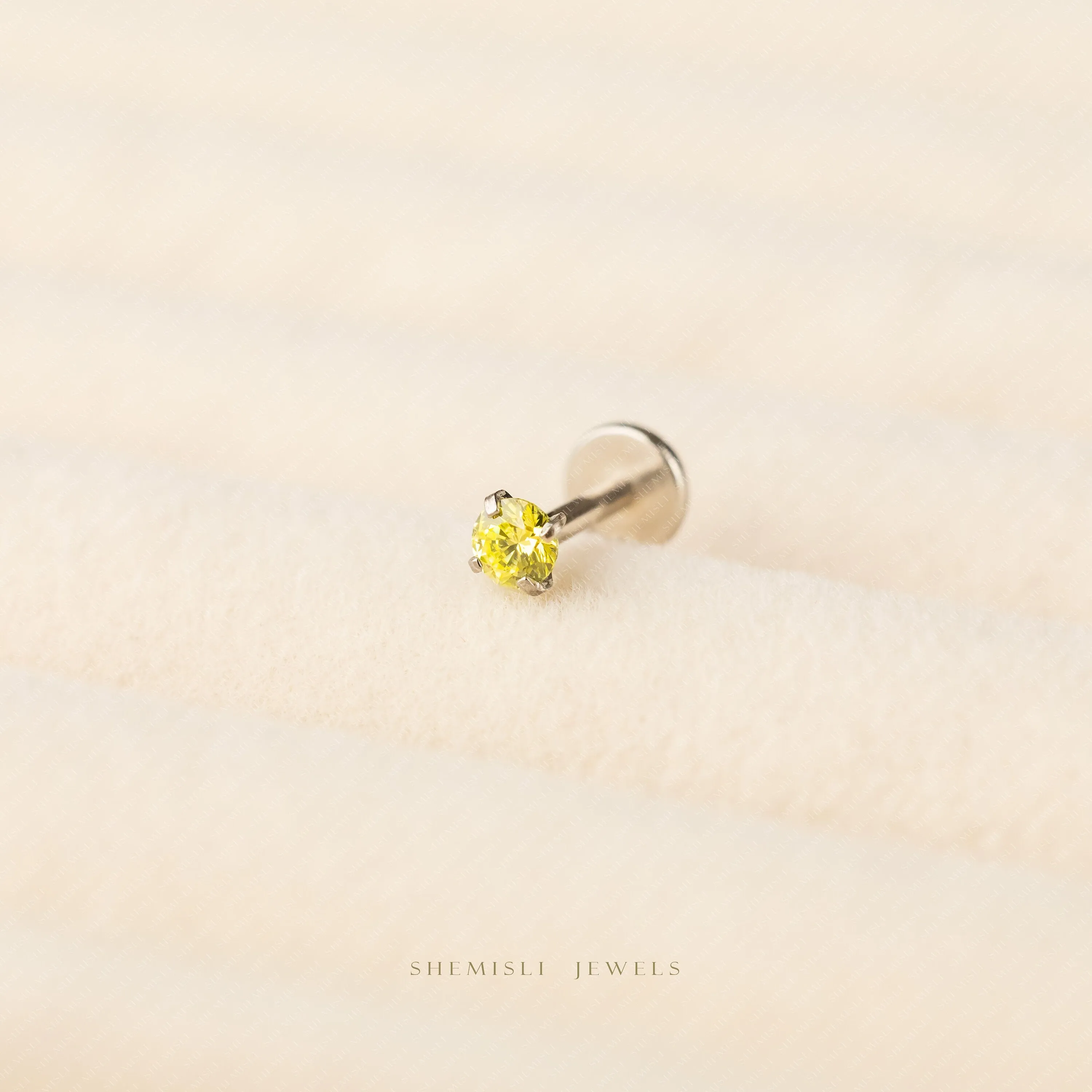 Tiny Peridot Stone Threadless Flat Back Nose Stud, August Birthstone, 20,18,16ga, 5-10mm Unisex, Surgical Steel SS619