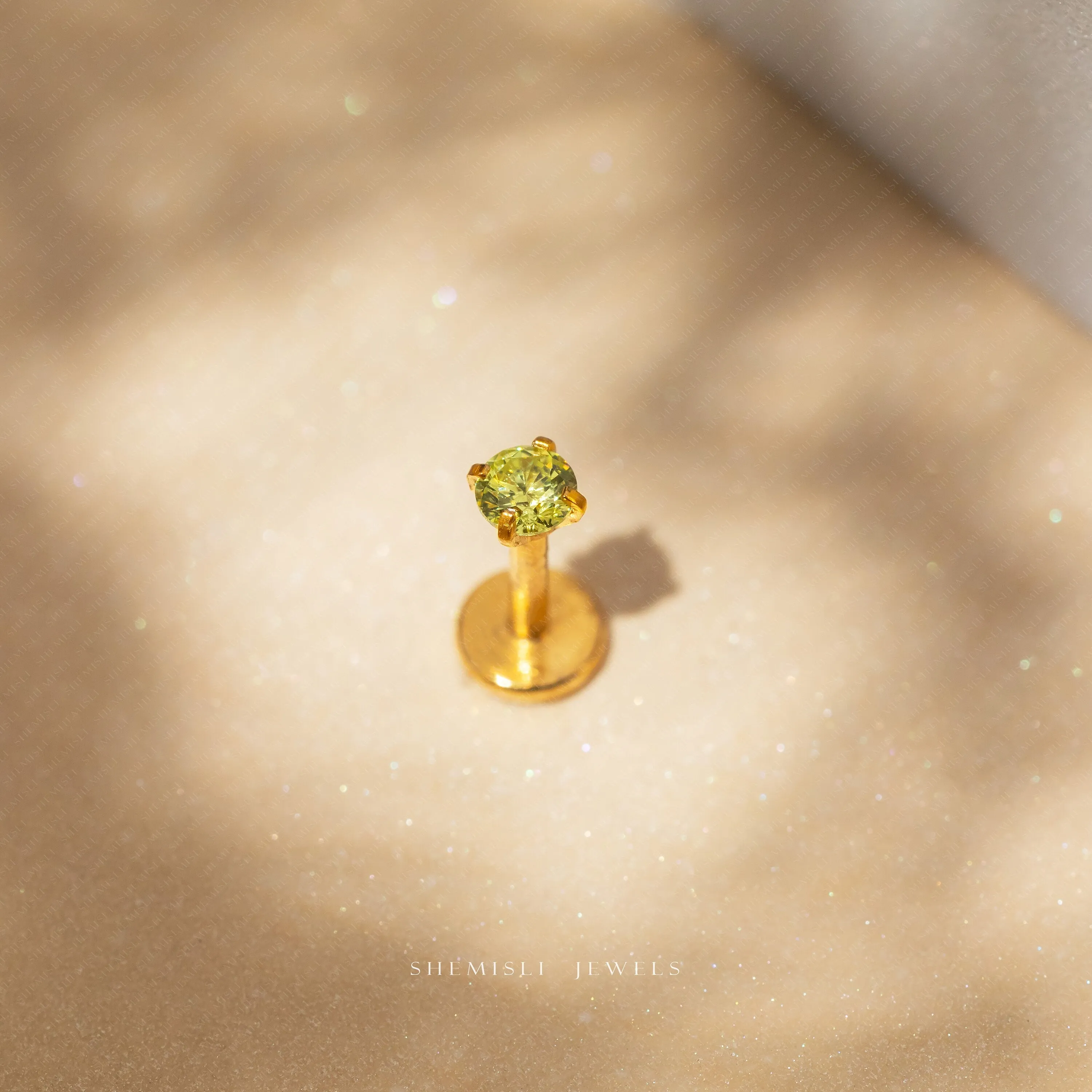 Tiny Peridot Stone Threadless Flat Back Nose Stud, August Birthstone, 20,18,16ga, 5-10mm Unisex, Surgical Steel SS619